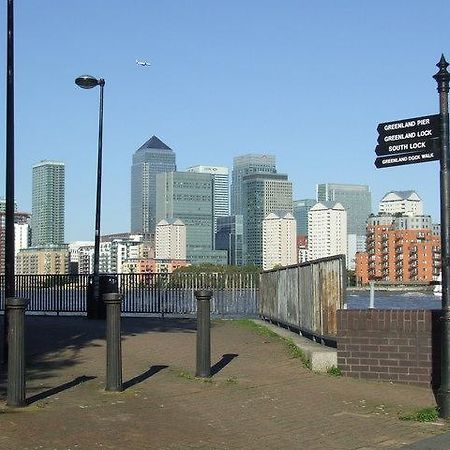 Surrey Quays Studio Londen Buitenkant foto